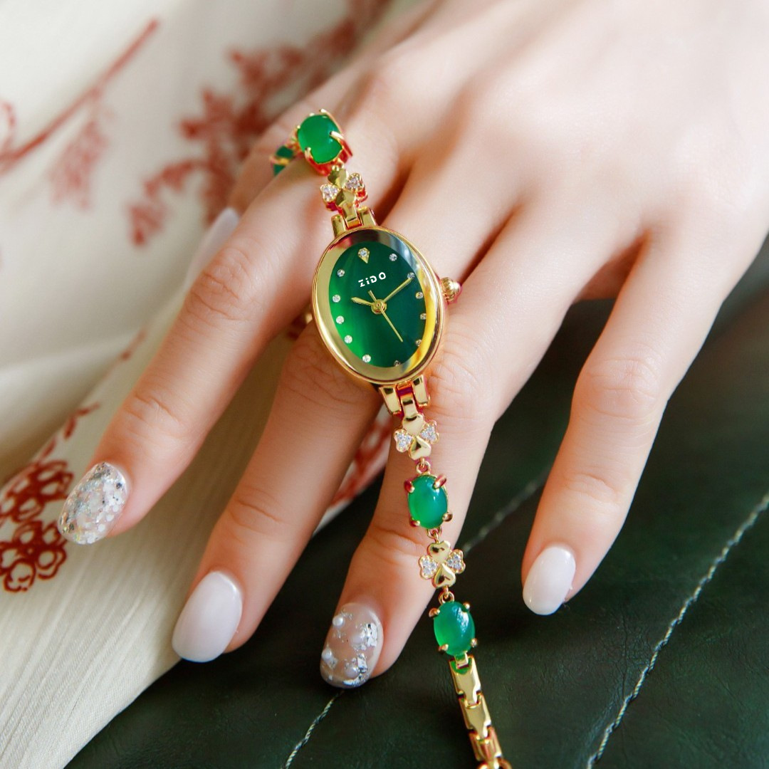 ساعات يد كوارتز بيضاوية للنساء - مراجعة Luxury Watch Kit وسعره