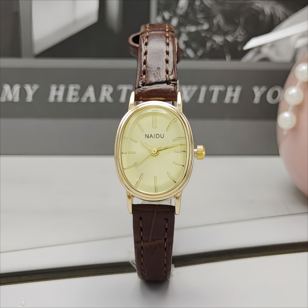 أزياء العلامة التجارية النساء  - مراجعة Luxury Watch With Leather Strap وسعره