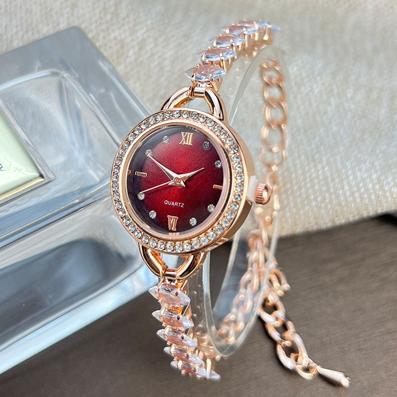 UTHAI CQ383 سوار ساعة نسائي عص - مراجعة Luxury Watch Diamond وسعره