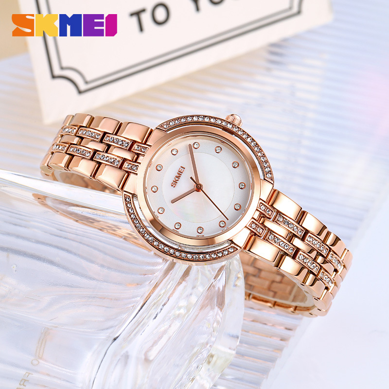 ساعات يد نسائية فاخرة بسوار من - مراجعة Luxury Women'S Watch وسعره