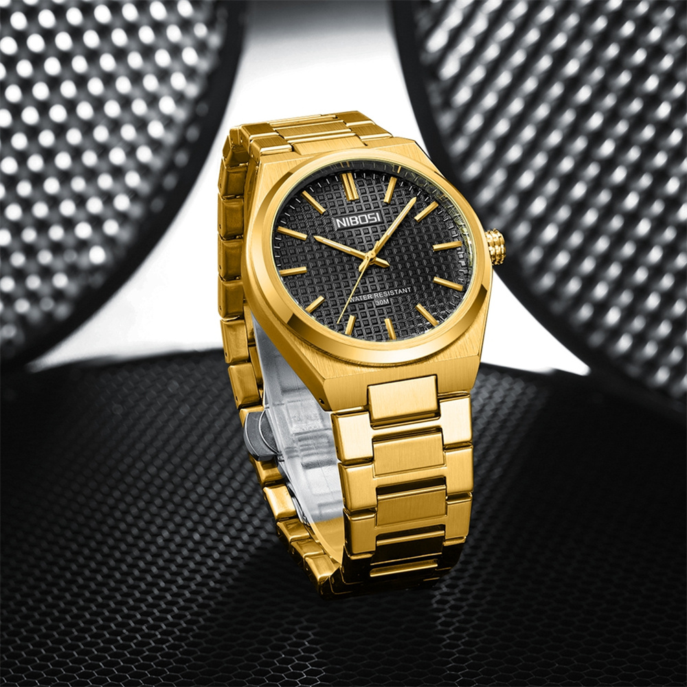 رجل العلامة التجارية الفاخرة و - مراجعة Luxury Watch Gold And Black وسعره